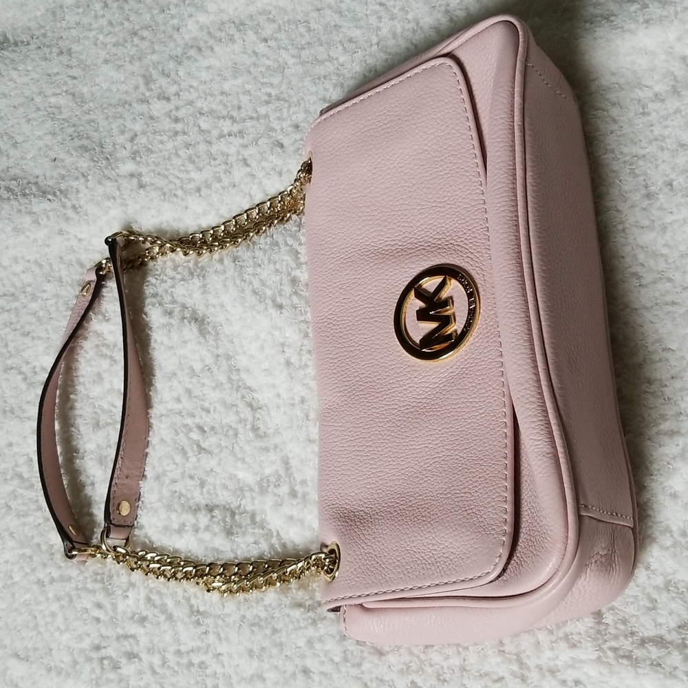 Michael Kors Fulton Small Shoulder Flap bag in Ballet.